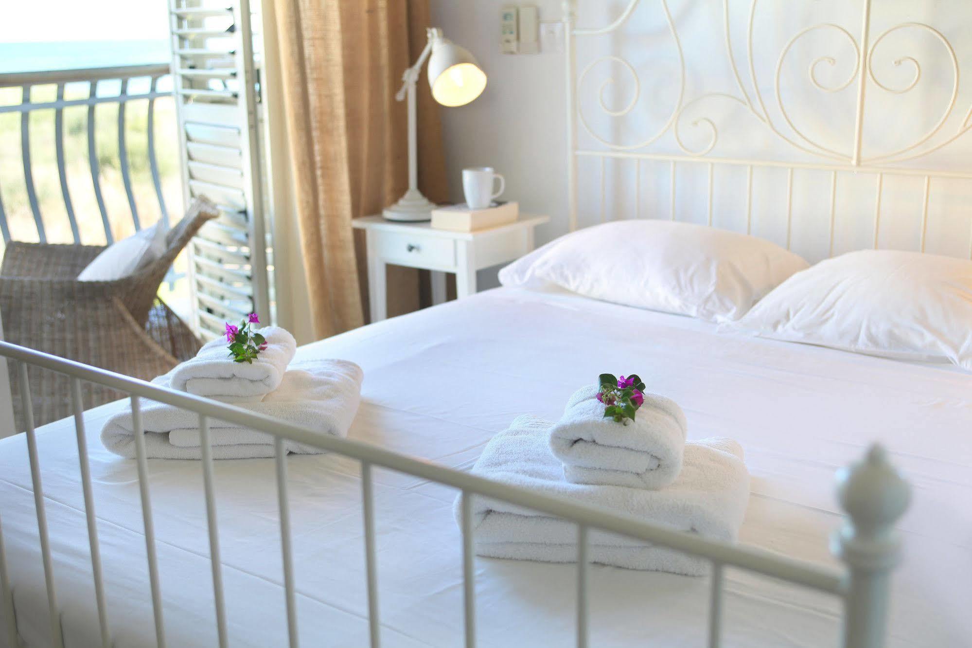 House 7, The Artisan Resort Protaras Exterior foto