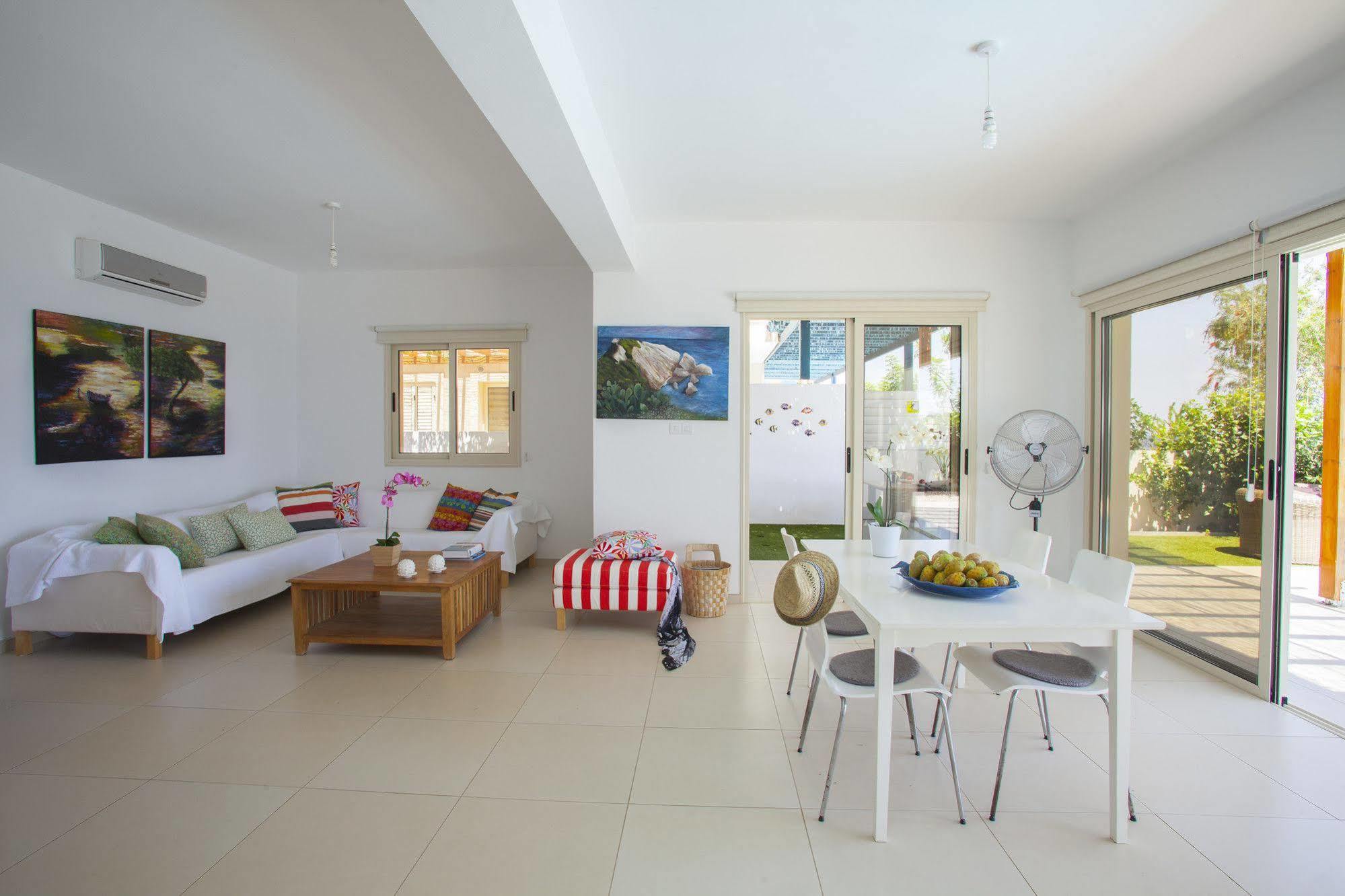 House 7, The Artisan Resort Protaras Exterior foto